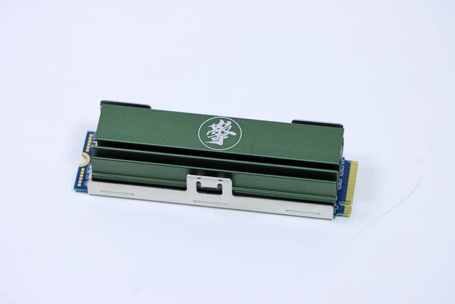 10400f和10400有什么区别，10400f与10400f（谁是 CPU 套装性价比之王）