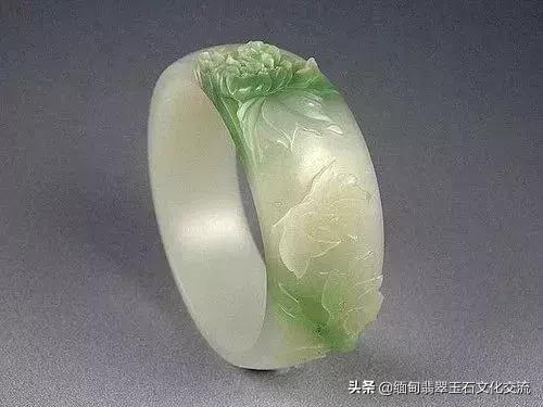 钠长石玉还叫什么玉，钠长石玉是翡翠吗（1000元以内4种最值得入手的高性价比美玉）