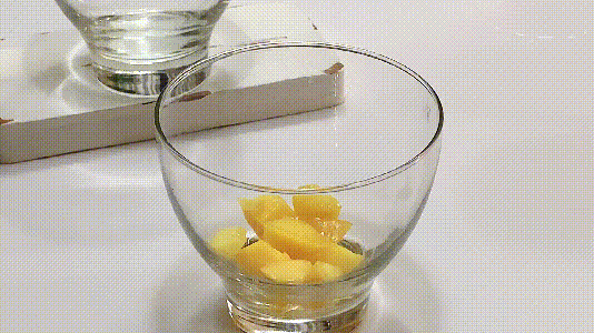 西米露是什么东西，西米的营养价值和副作用（夏季标配甜品黄桃西米露）