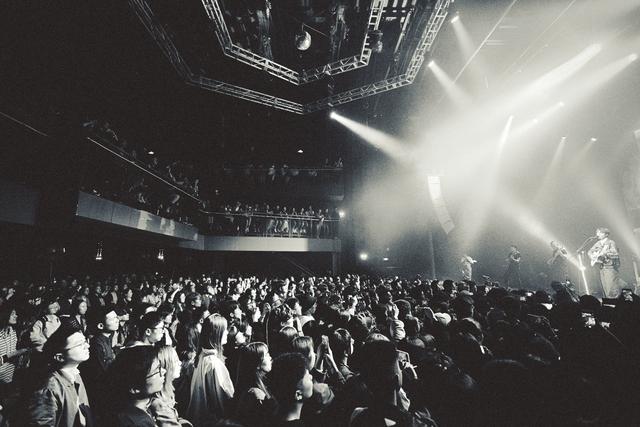 理想三旬表达什么含义，理想三旬意思（陈鸿宇：万人钟情理想三旬）