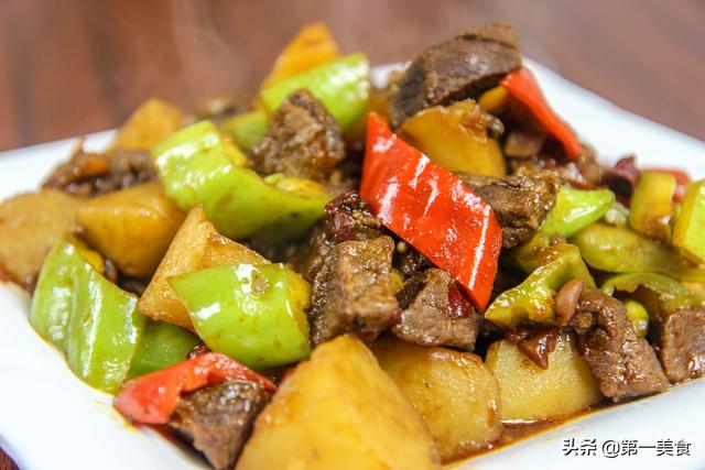 生牛肉的做法大全，厨师长教你土豆烧牛肉的正宗做法