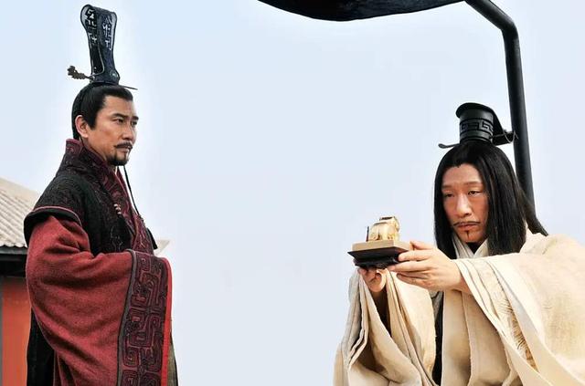 孙膑的故事主要讲了什么，有关孙膑的故事有哪些（成年再读《田忌赛马》）