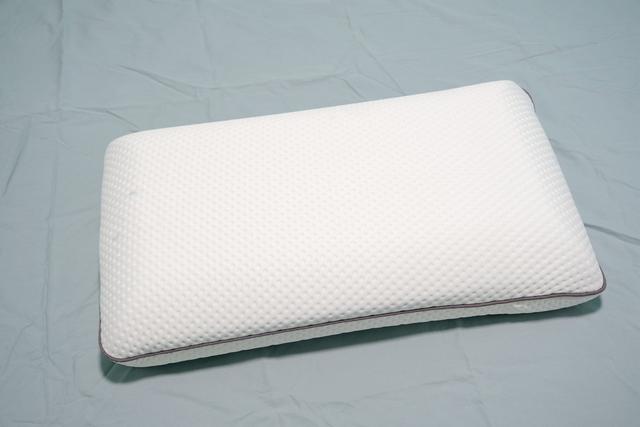 什么牌子的保健枕好2021保健枕品牌排名，保健枕头哪种好（源至德国的Emma记忆枕）