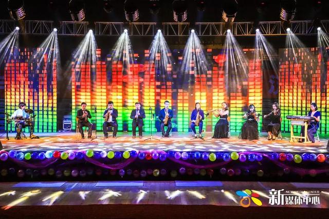 外婆的澎湖湾串词，外婆的澎湖湾串词主持人（2019元旦晚会）