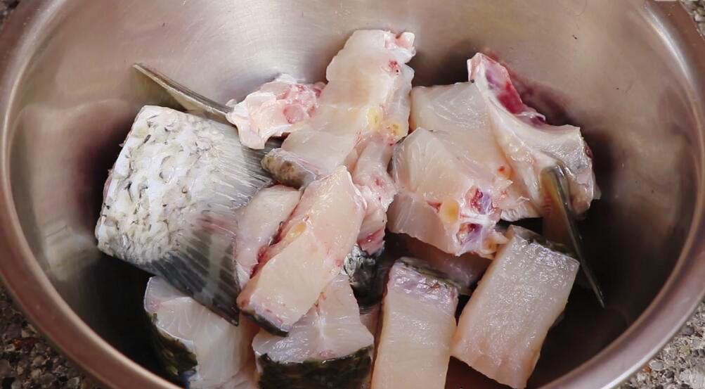 圖片[2]-【椒鹽魚骨】做法步驟圖 一手魚骨 一手啤酒太爽了-起舞食譜網