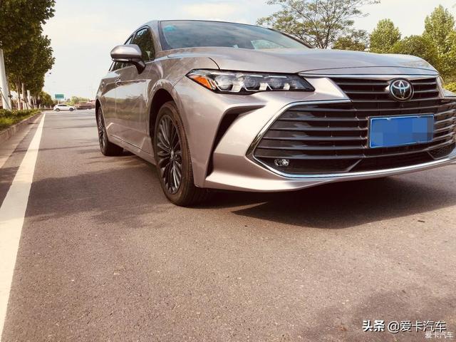 万宝龙签字笔真假鉴别方法，万宝龙签字笔真假鉴别视频（亚洲龙提车，买了就得找对象）