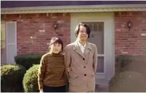 保持沉默经典句子，保持沉默经典句子,学会保持沉默的句子（王小波经典语录100句）