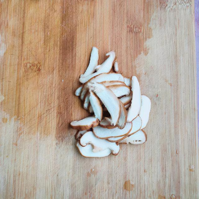 香菇肉片汤的制作方法，香菇肉末青菜汤