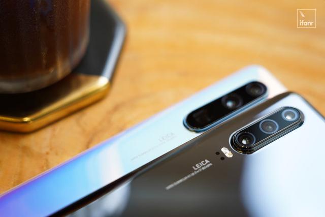 荣耀p30pro，p30pro升级鸿蒙系统（一位面面俱到的艺术生丨模范评测）