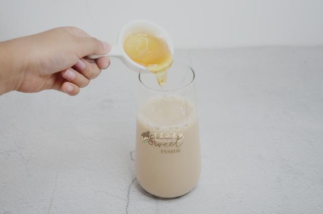 自制珍珠奶茶，附珍珠做法（教你在家制作极简珍珠奶茶）