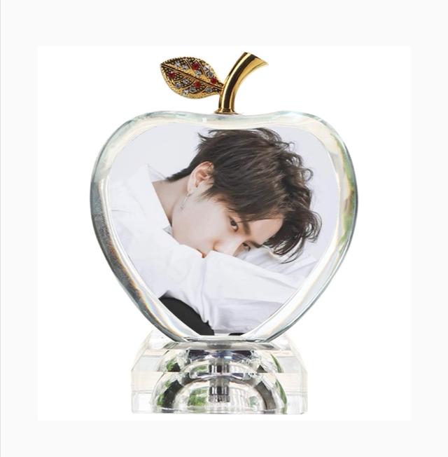 水晶苹果的含义，苹果的寓意是什么意思（平安夜就要送不一样的苹果）