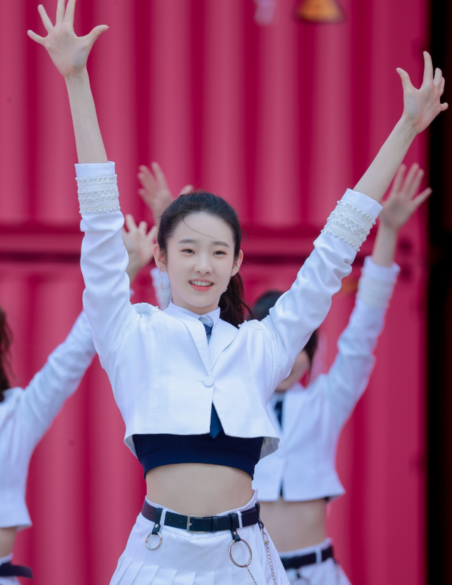 女人眼睛小代表什么，眼睛非常小的女人（眼睛小也好看的人）