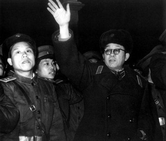 张震怎么死的，邓小平：比我小10岁（张震讲故事死了是真的吗）