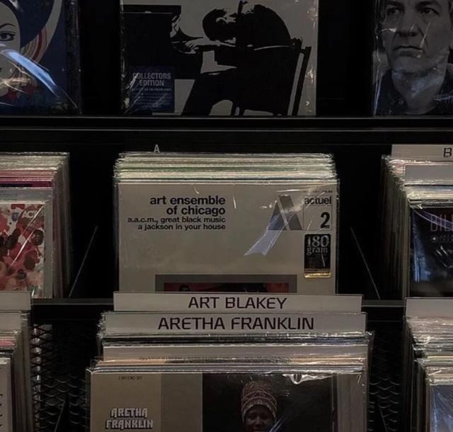 QQ背景图，qq背景图怎么设置（背景图分享<二>）