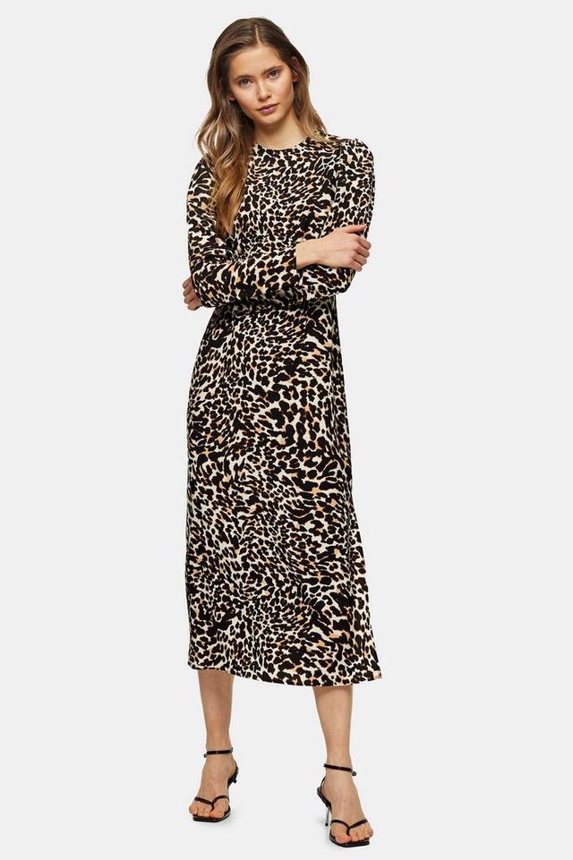 onemore是什么牌子（还有哪些快时尚品牌值得购买）