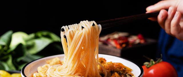 桂林阳朔旅游，桂林阳朔旅游观光专线（<自由行2021版>）