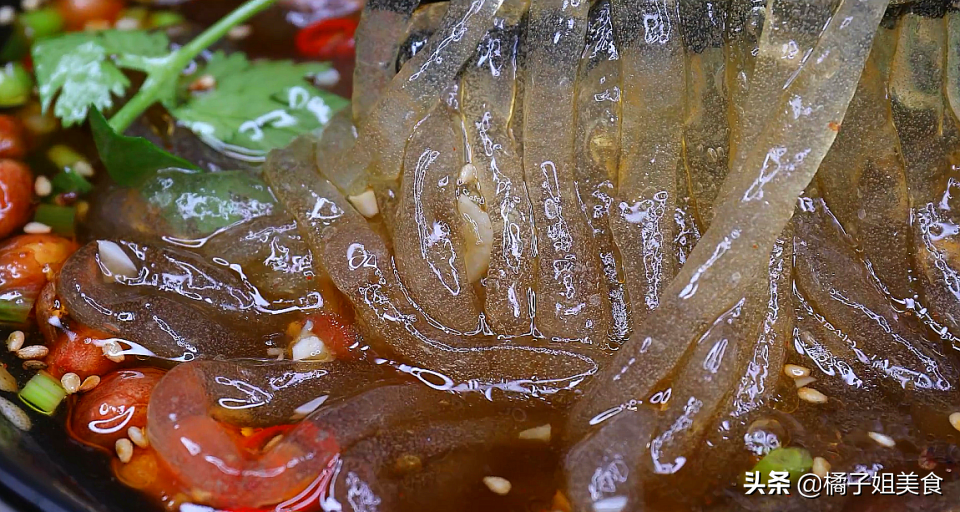 圖片[8]-家庭自制土豆粉條秘訣！4元成本Q彈爽滑 比外賣省錢又放心-起舞食譜網