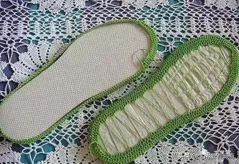 新手勾鞋子一步一步教，鞋子的钩法详解简单几步教会你（是时候为家人钩织地板拖了）