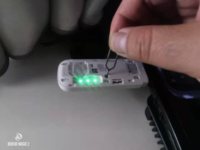 华为随行wifi，华为随行wifi怎么设置（人造景点用人造WIFI）