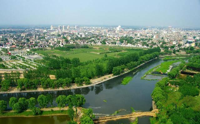 龙湖镇属于郑州哪个区域，龙湖镇在郑州市哪个区（山东河南强镇之争）