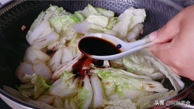 醋溜白菜的做法家常，辣白菜料的做法及配方（吃了20多年醋溜白菜）