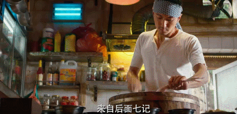 谢霆锋甄子丹合影，直言：近十年最满意的影片