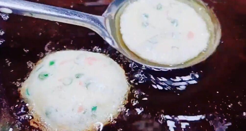 圖片[6]-【雞蛋牛奶炸泡泡】做法步驟圖 咸香柔軟 吃過還想吃-起舞食譜網(wǎng)