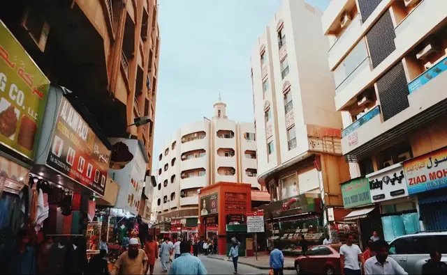 迪拜旅游一次多少钱，去迪拜旅游一次要多少钱（去一趟迪拜旅游需要多少钱）