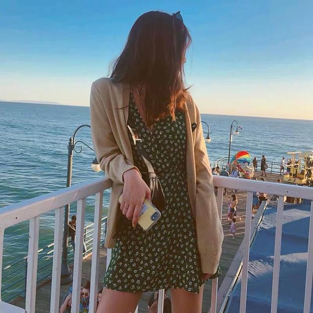 适合粗腿女生穿的10款宽松哈伦裤，腿粗适合穿阔腿裤还是哈伦裤（哈伦裤适合什么腿型）