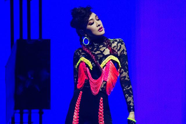 怎么给乘风破浪的姐姐们投票，乘风破浪的姐姐怎样投票（《浪姐》复活赛投票沈梦辰暂列第一）