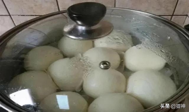 馒头怎么做才松软又甜，馒头怎样做才甜（面点师傅外露的“秘诀”是这样的）
