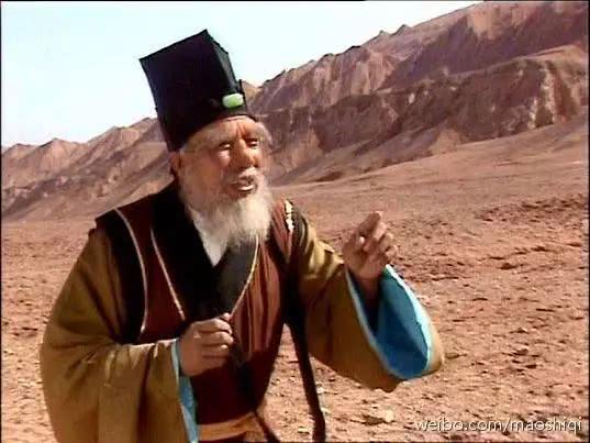 女人梦见灶里烧火添柴，梦见往灶里添柴烧火的意思（唯一可以带老婆享双薪的神仙岗位）