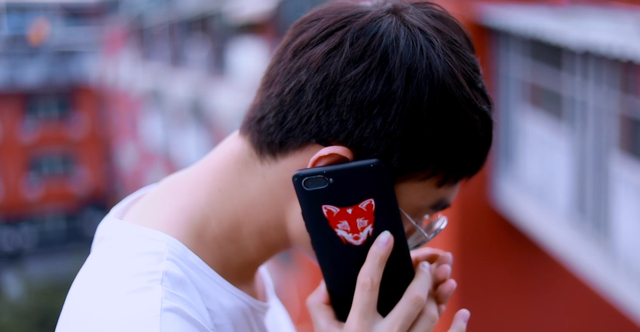 手机通话声音小，手机通话声音越来越小怎么回事（手机声音越来越小）