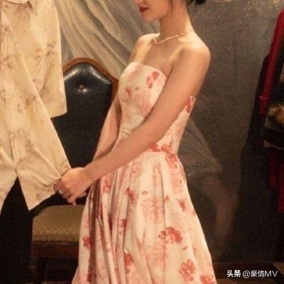 祁宋  真人ins风恩爱情头一对两张，微信头像，祁宋  真人ins风恩爱情头一对两张（情侣头像一人一张真人2021）