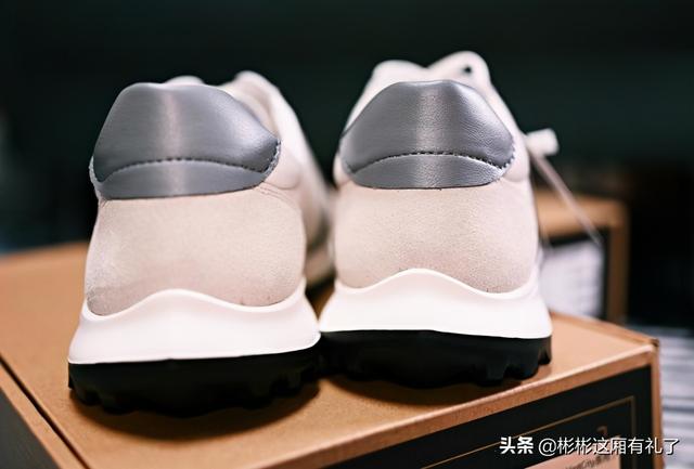 头层牛皮除牛反绒是什么意思（2双七面休闲皮鞋使用分享）