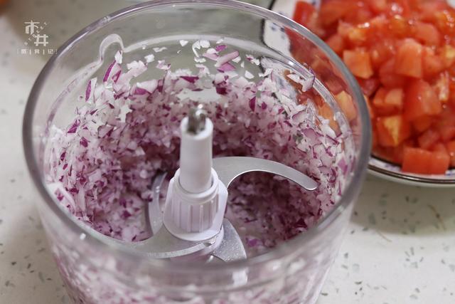 儿童营养食谱有哪些，儿童吃什么钙片有助于长高（我给孩子准备的6道“硬菜”）