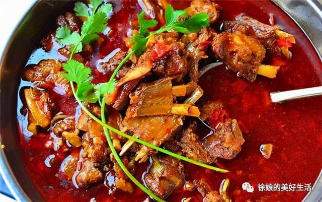 求河南新乡凤凰山的一些资料，新乡市凤泉区凤凰山（河南商都旅游攻略<五 新乡>）