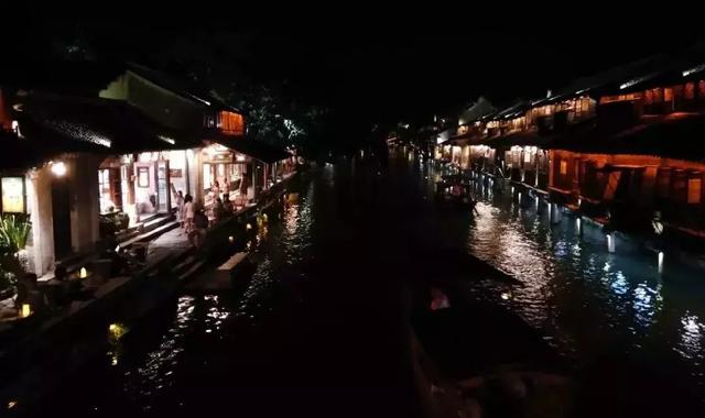 去乌镇怎么玩，到了乌镇怎么玩（很多人都不知道的小窍门）