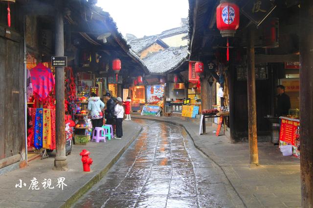 成都黄龙溪古镇好玩吗，成都黄龙溪古镇有什么好玩的（微雨中游览黄龙溪古镇）