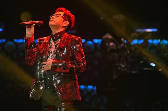 沉默是金歌词，沉默是金歌词粤语发音（“歌圣”谭咏麟与他的那些好朋友的故事）