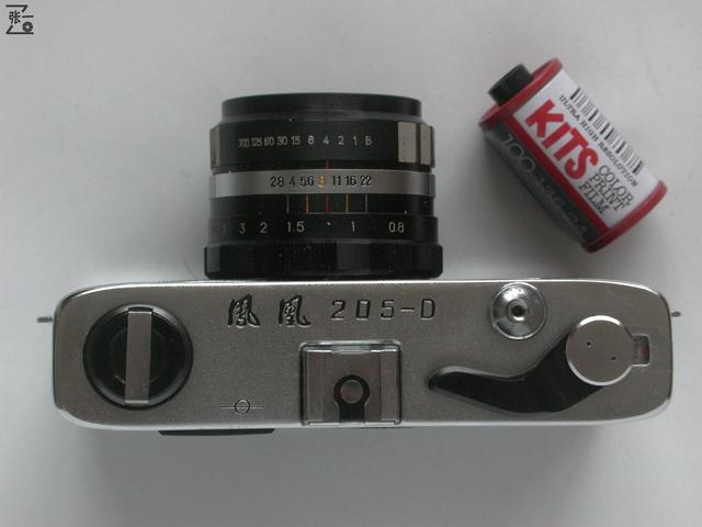 请问谁比较了解凤凰205，请问谁比较了解凤凰205字（具备多次曝光功能的凤凰205-D旁轴照相机）