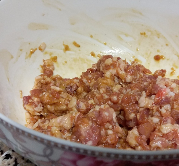 白萝卜肉丸子的最佳做法，过年和家人团圆必吃的一道菜