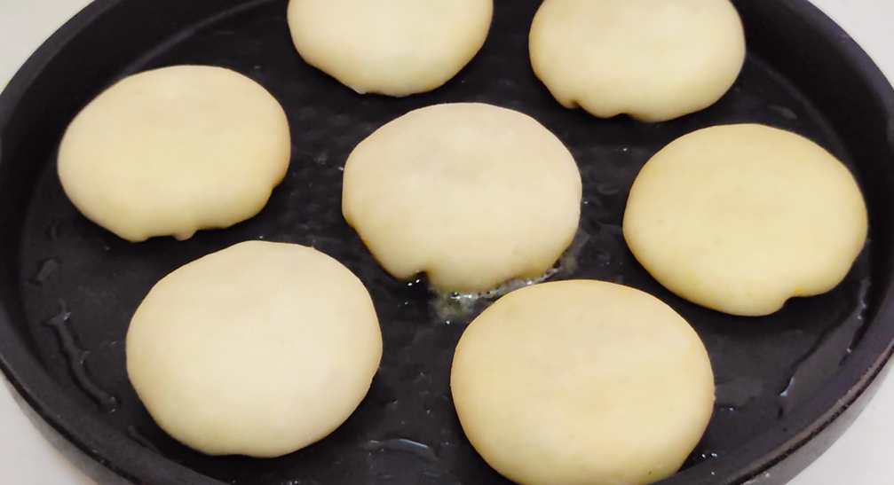 图片[7]-【茴香西红柿饼】做法步骤图 教你好吃做法 女人要多吃对身体-起舞食谱网