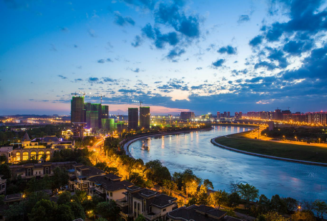 成都天府新区属于哪个区，成都天府新区属于哪个区管辖（成都天府新区究竟好不好）