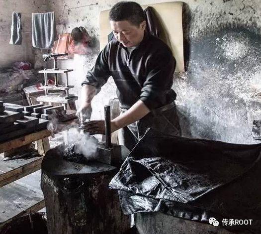 怎样用墨块调制成墨汁，墨汁如何调制而成（墨——书法和国画的亲娘）