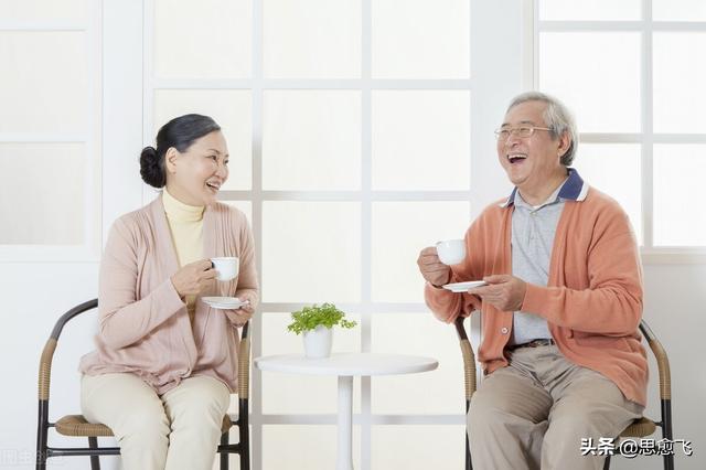 王大爷风波，阅读理解:物归原主（原来只是为了2000块钱封口费）