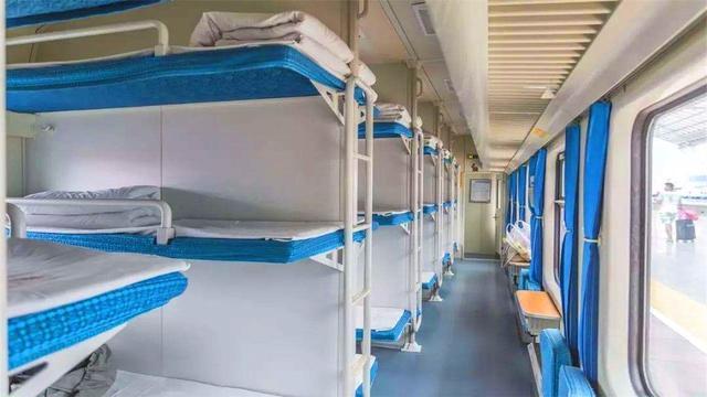 火车硬卧有被子吗，硬卧和软卧的区别大吗（和软卧有哪些不同）