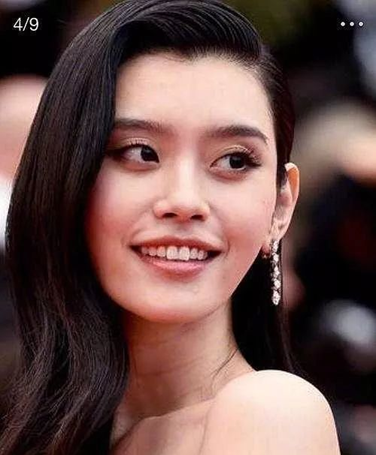 马思纯的微笑是什么梗，马思纯撞脸海绵宝宝的原因找到了