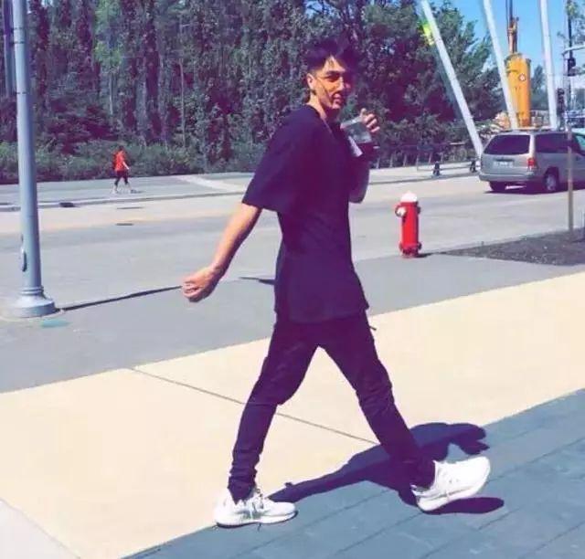 柯震东萧亚轩差几岁，年下恋是指相差几岁（前男友柯震东隔空祝福）