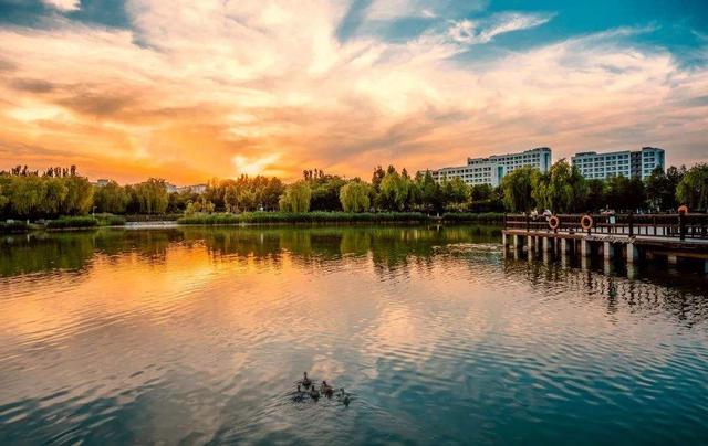 安徽财经大学地址，安徽财经大学新校区地址和邮编（每日一校——安徽财经大学）